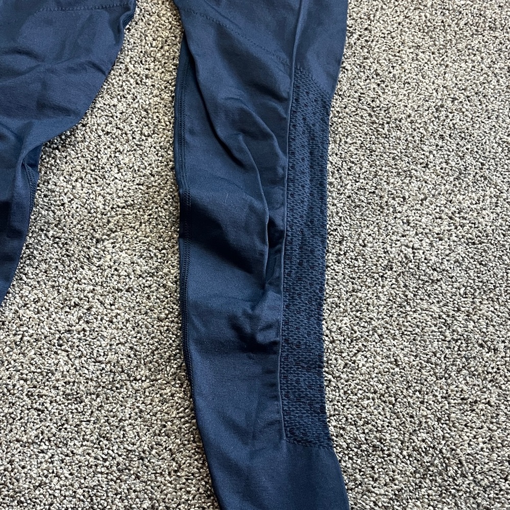 Fabletics Compression Leggings - READ FOR SIZING - image 4